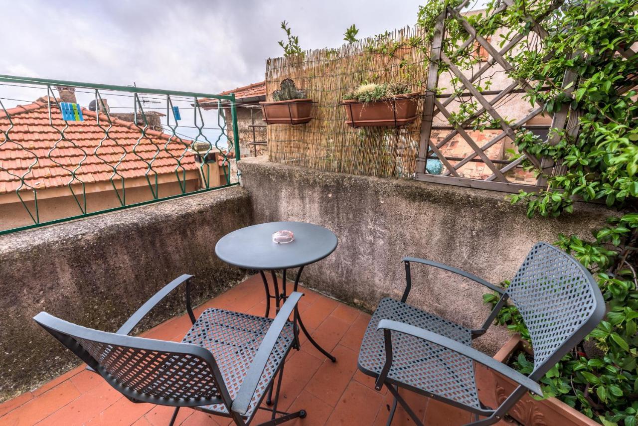 San Martino Rooms & Breakfast Borgio Verezzi Bagian luar foto