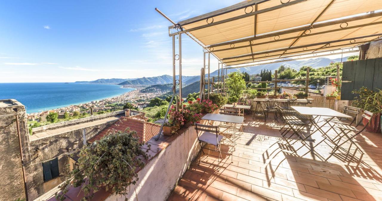 San Martino Rooms & Breakfast Borgio Verezzi Bagian luar foto