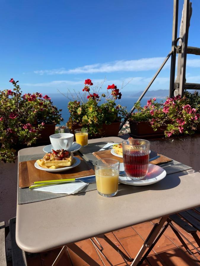 San Martino Rooms & Breakfast Borgio Verezzi Bagian luar foto