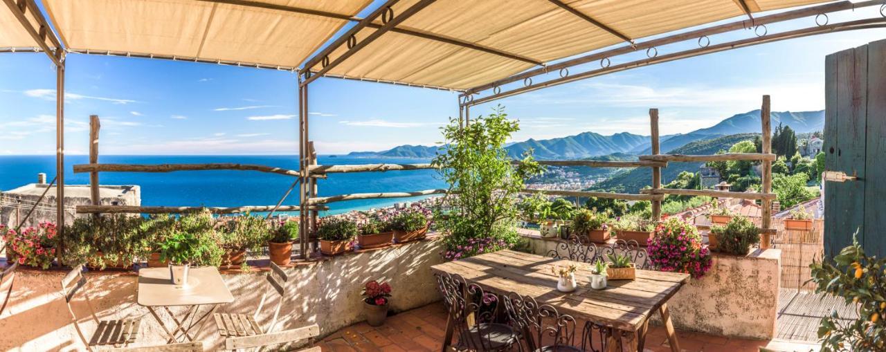 San Martino Rooms & Breakfast Borgio Verezzi Bagian luar foto